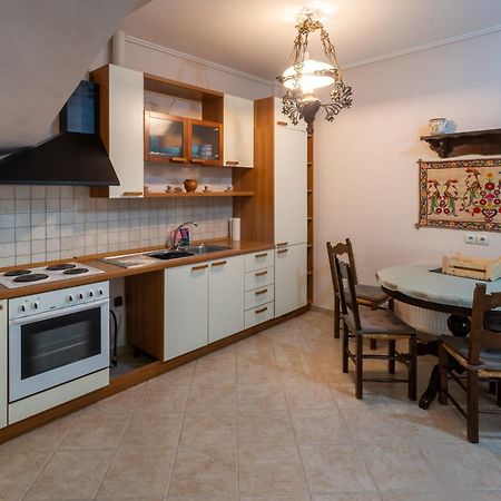 Villa Victoria Boutique Apartments Сивота Экстерьер фото
